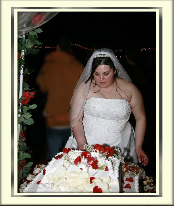 IMG_1541 dani end cake cut proof.jpg