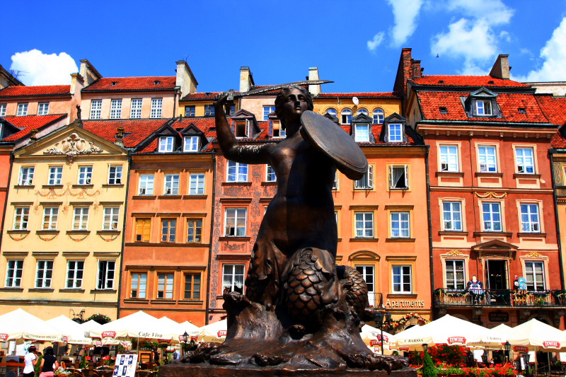 Monument of the Warsaw Mermaid (Pomnik Warszawskiej Syrenki)