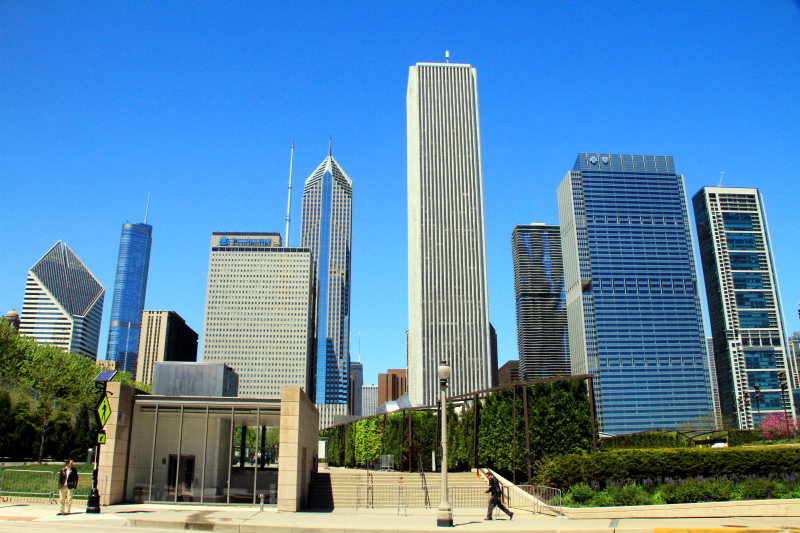 Chicago from outside the Art Institute of Chicago