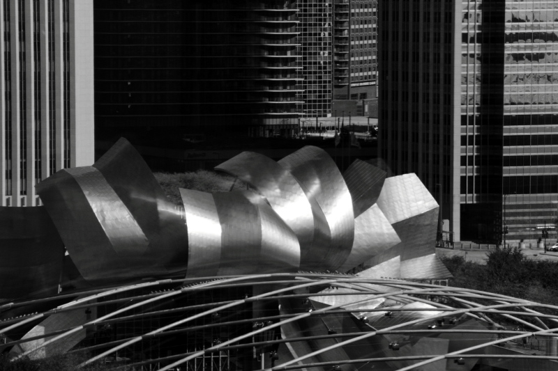 Pritzker Pavilion, Chicago, Black and White