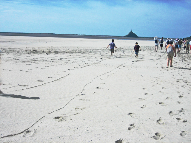 walking to Le Mont St Michel
