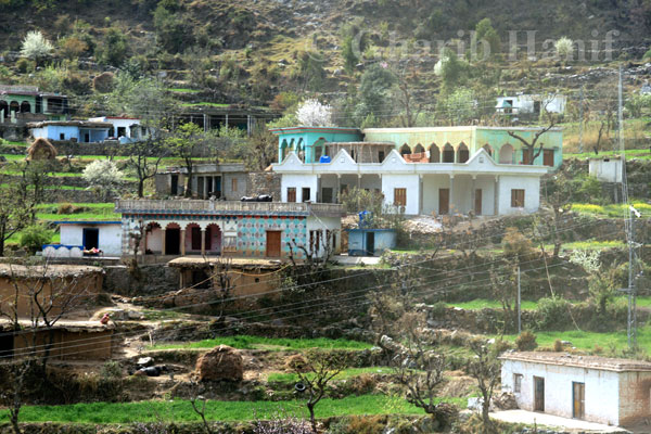 Gaieen Village