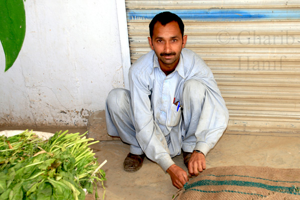 Fruit & Vegetable vendor