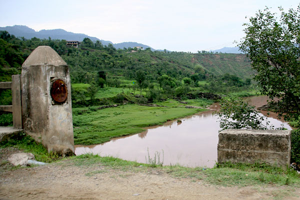 Crossing to Sarsawa