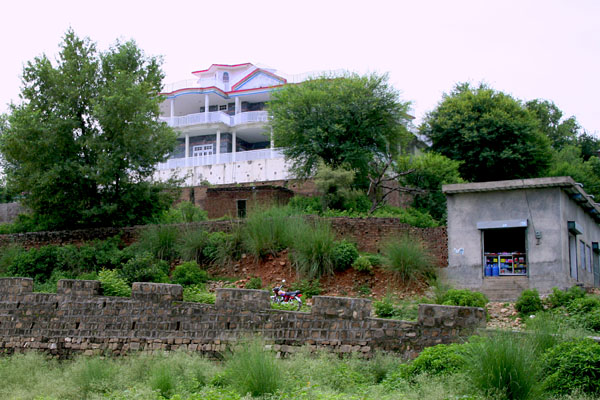 House in Siakh