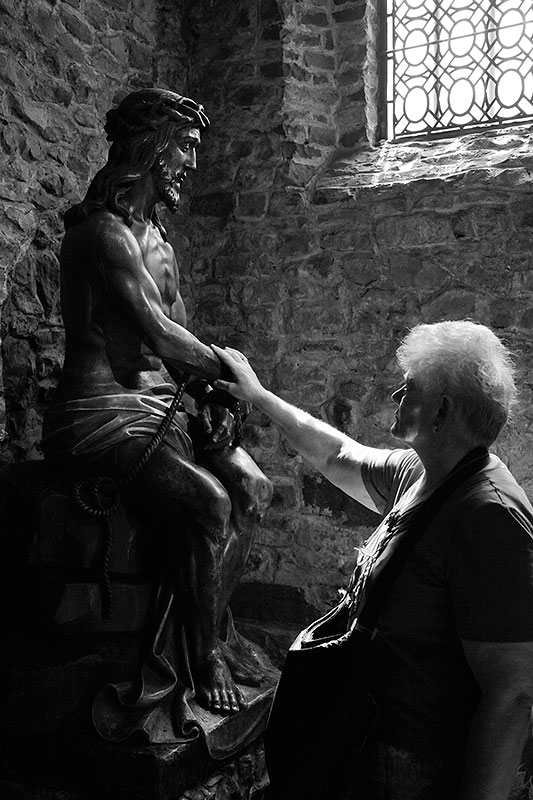 Devotion_14.jpg
