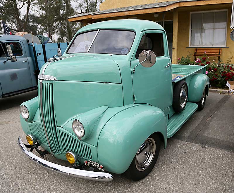 1948 Studebaker COE
