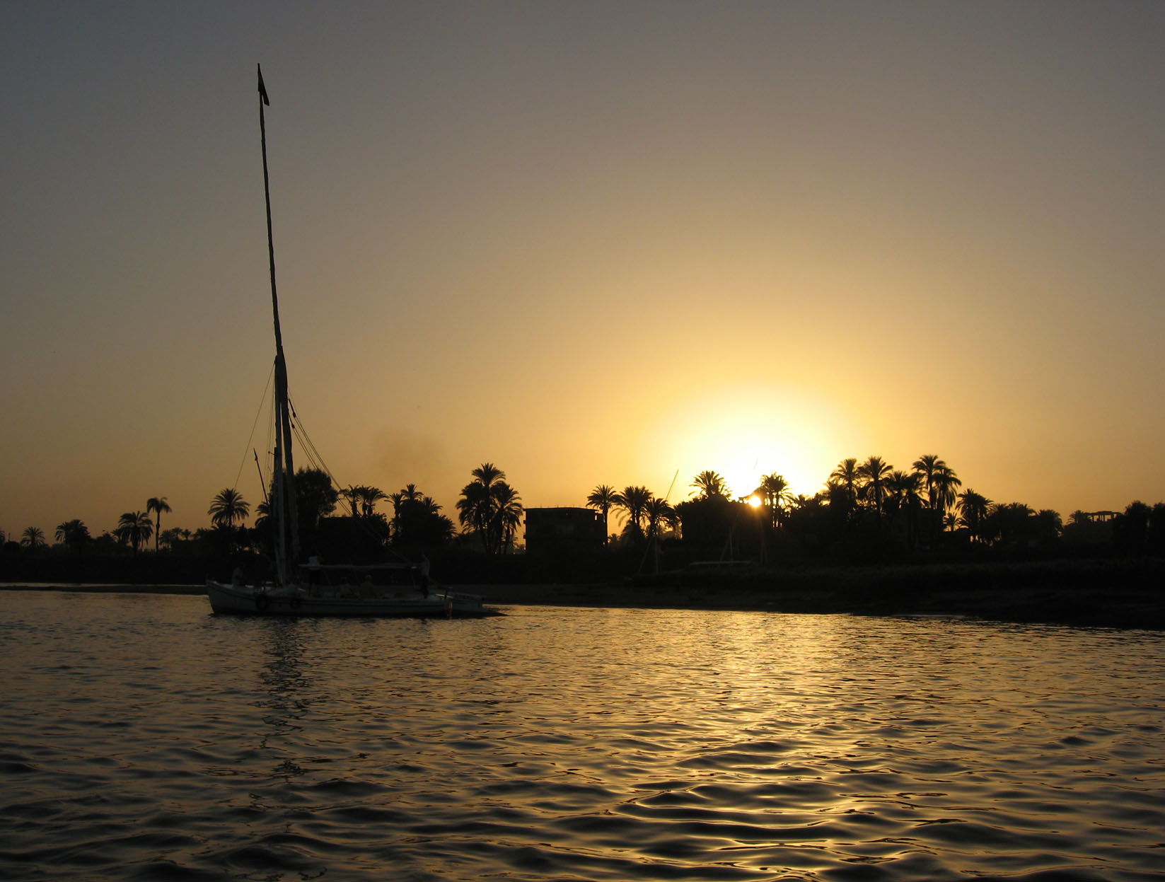 sunset from the felucca