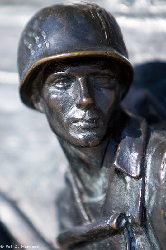 Sculpture soldier 2