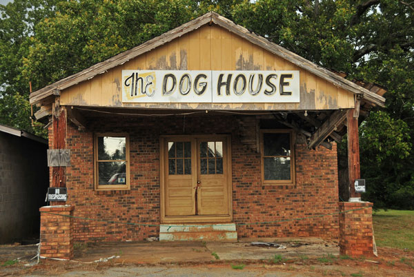 25 The Dog House 2300