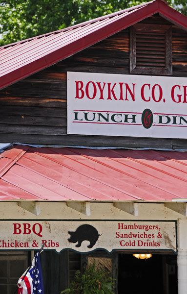11 Lunch out in the Middle of Nowhere