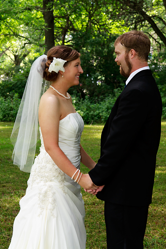 Bride & Groom (14630)