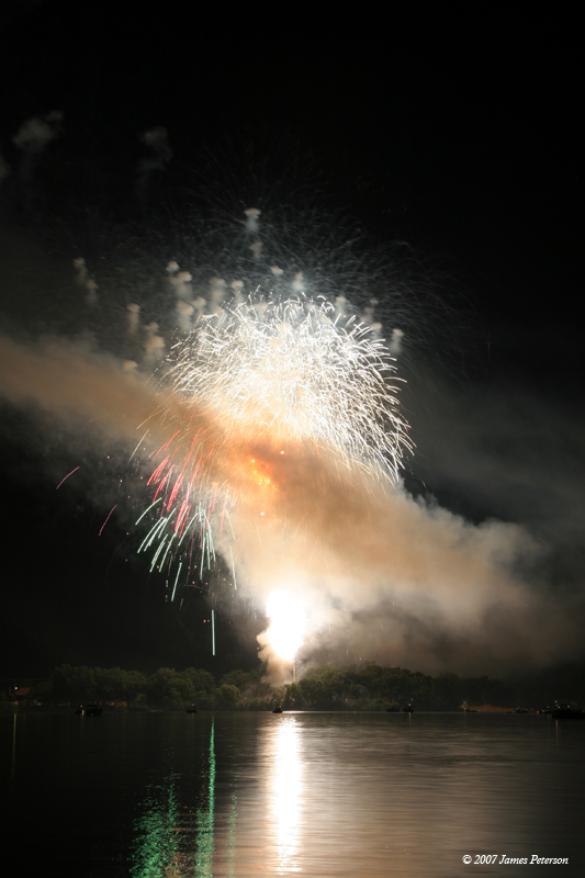 Fireworks (19943)