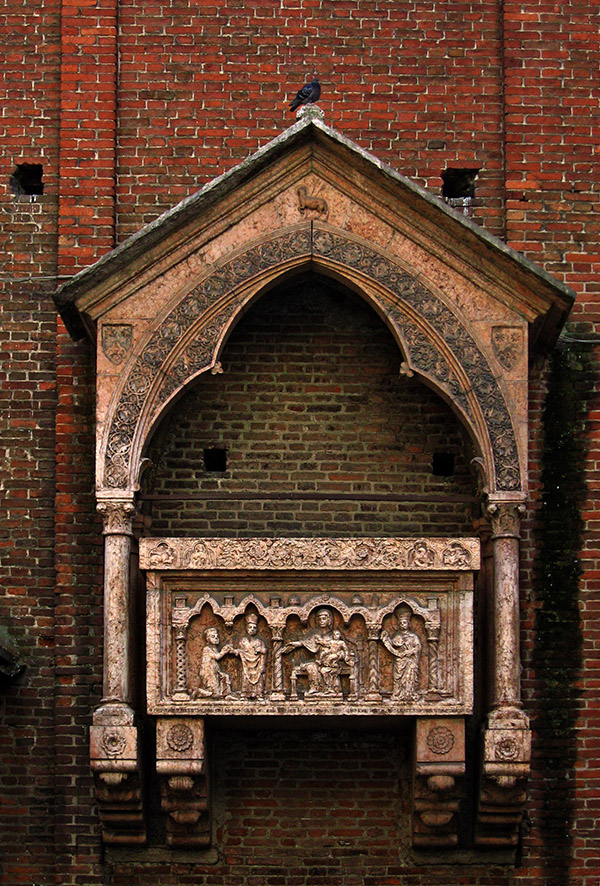 San Giorgetto, sarcophagus .. 2569