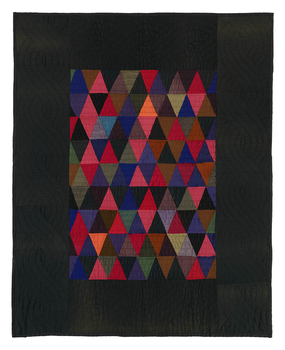 093: Triangles crib quilt, Kalona, Iowa circa 1930 41x33