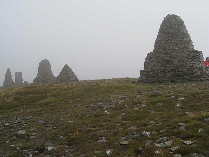 nine standards rigg in the mist