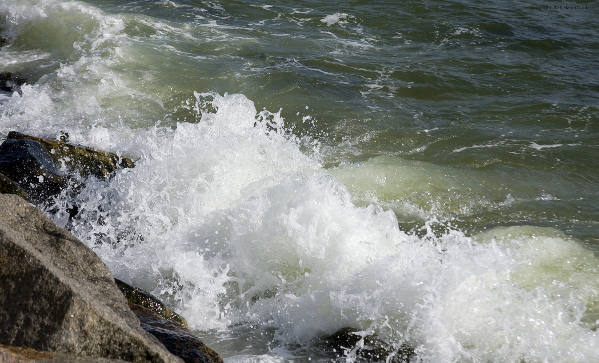 Breaking Waves.jpg