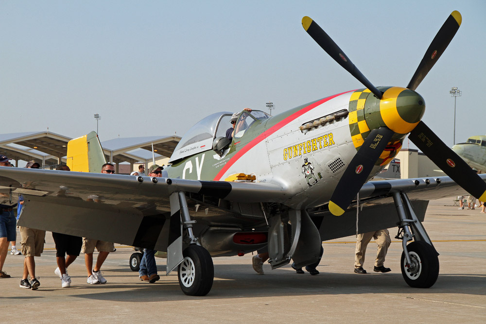 P-51D Mustang Gunfighter