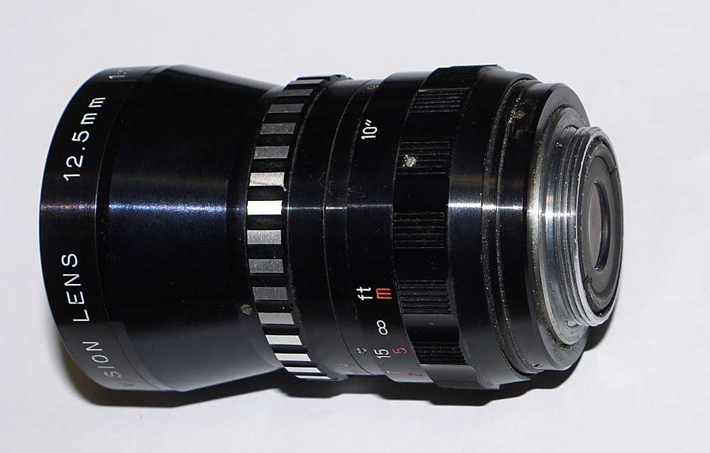 Pentax Cosmicar 12.5mm f1.9 1 CCTV TV lens older unit