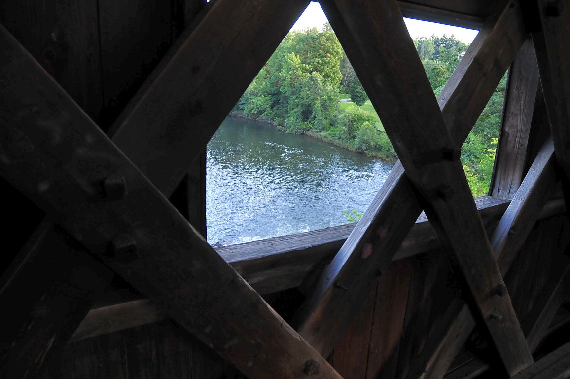 covered bridge2.jpg