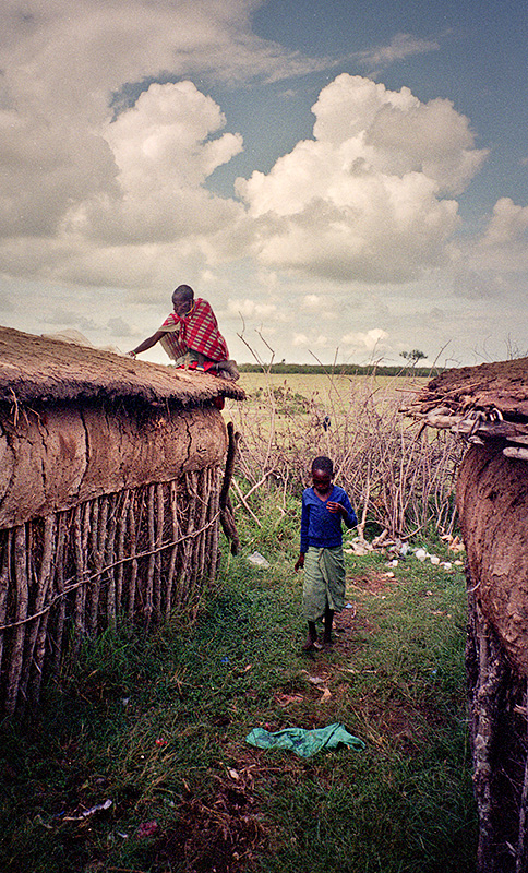 Maasai Roofers!