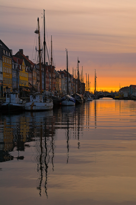 Boats in Nyhavn at sunrise 2