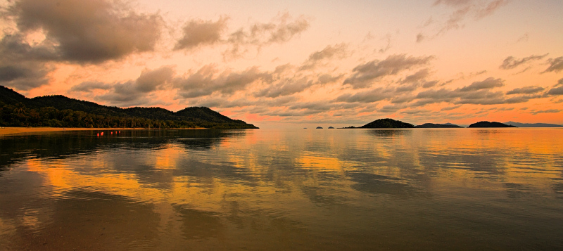 Dunk Island Sunset Mirror
