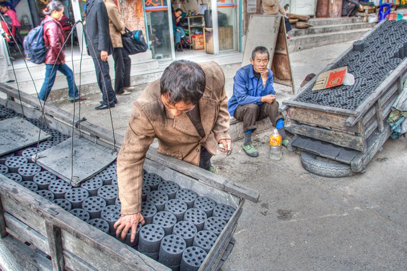 China selling coal