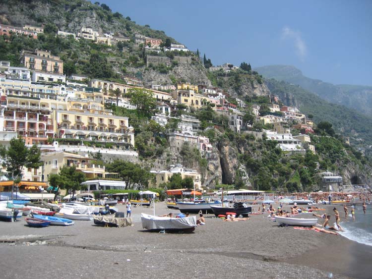 Positano overlooking the shore.jpg