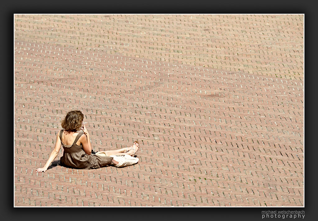 Relaxing on the Campo in Siena
