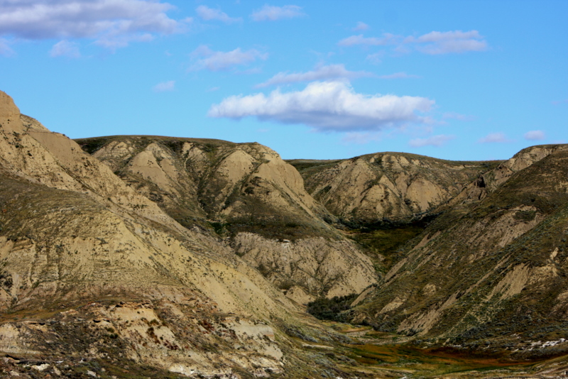 SOUTH SASKATCHEWAN RIVER VALLEY.JPG
