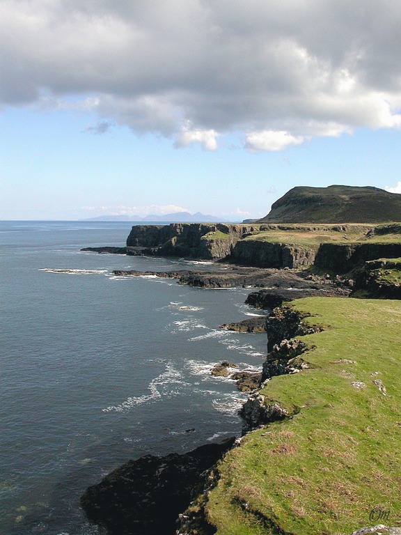 characteristic cliff shelf looking north to Treshnish point