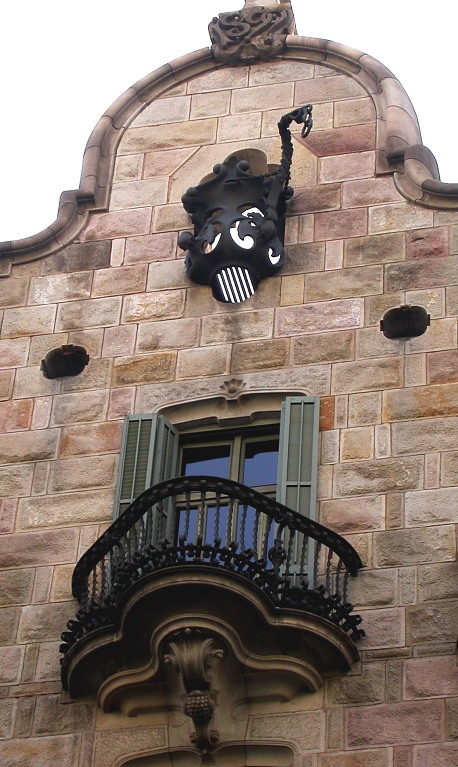 Casa Calvet - balcony and gable