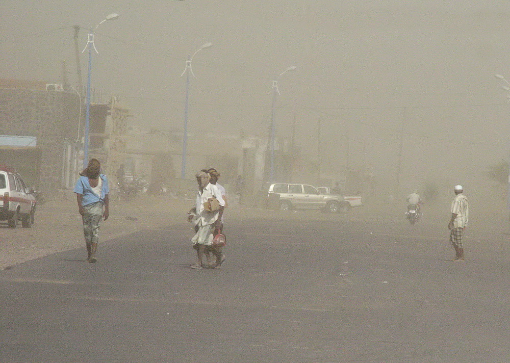 Sand storm Al Mukha