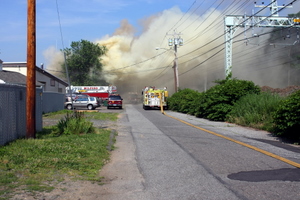 2008_milford_ct_building_fire_perkins_rouge_buckingham_ave_pic-01.JPG