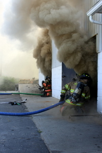 2008_milford_ct_building_fire_perkins_rouge_buckingham_ave_pic-28.JPG