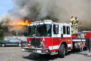 2008_milford_ct_building_fire_perkins_rouge_buckingham_ave_pic-52.JPG