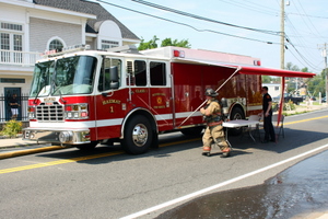 2008_milford_ct_building_fire_perkins_rouge_buckingham_ave_pic-76.JPG