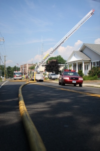 2008_milford_ct_building_fire_perkins_rouge_buckingham_ave_pic-80.JPG