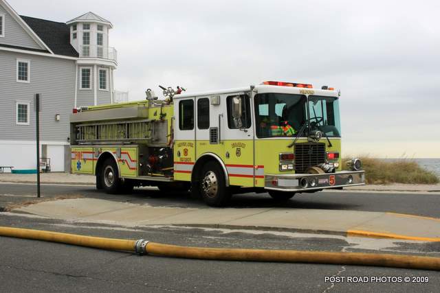 20091119_milford_ct_house_fire_east_broadway_2813.JPG