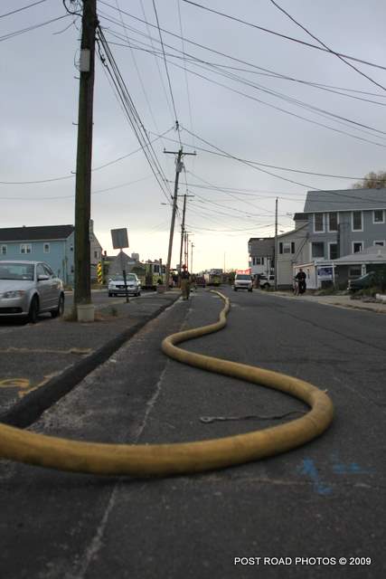 20091119_milford_ct_house_fire_east_broadway_2824.JPG