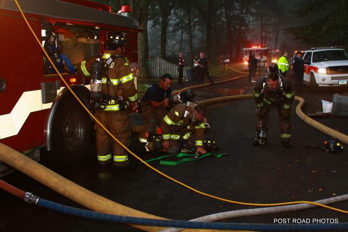 20110930-milford-ct-house-fire-62-cedar-hill-road-131.JPG