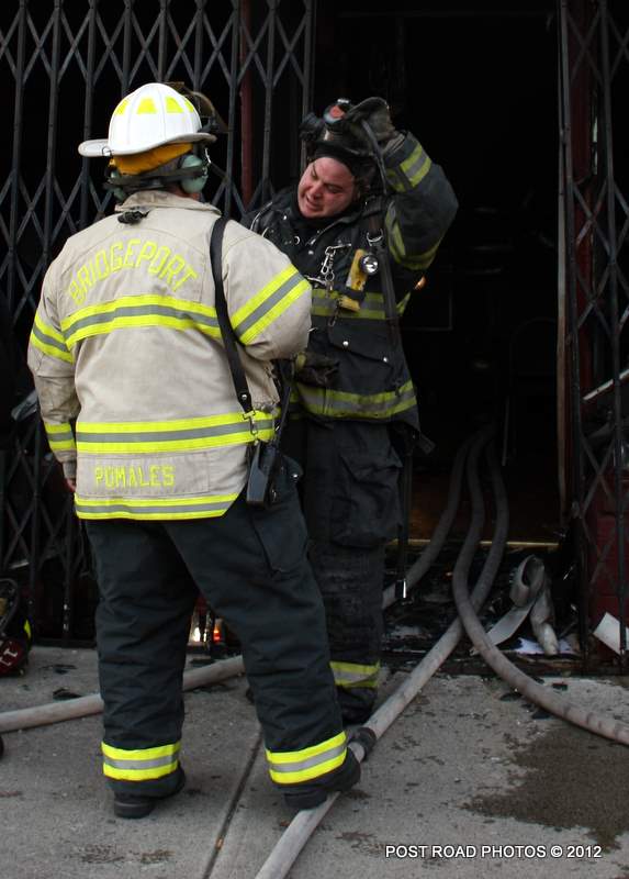 20120116-bridgeport-ct-building-fire-1317-east-main-st-104.JPG