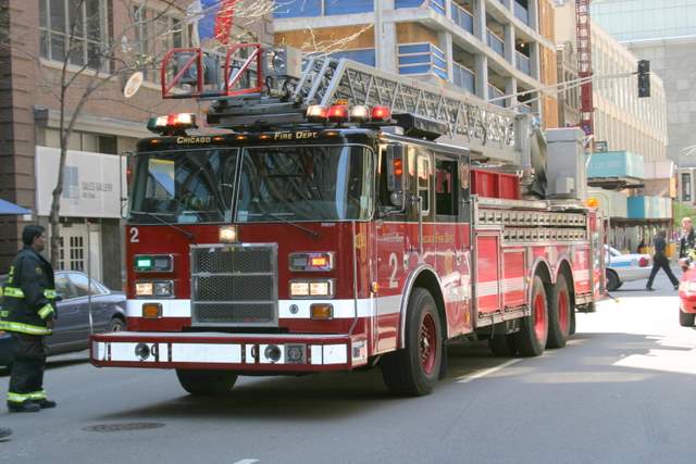 20070430-chicago-fire-600-n-fairbanks-28.JPG
