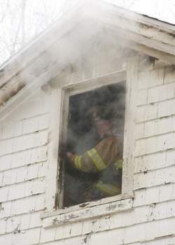 20080226_milford_conn_house_fire_176_red_root_lane-03.JPG