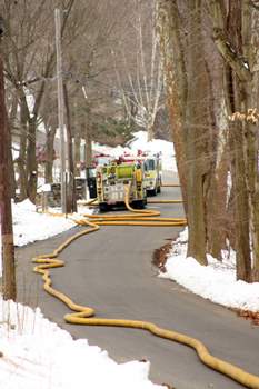 20080226_milford_conn_house_fire_176_red_root_lane-17.JPG