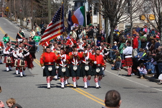 20080330_st_patricks_parade_mystic_conn_09_highland_pipe_band.JPG
