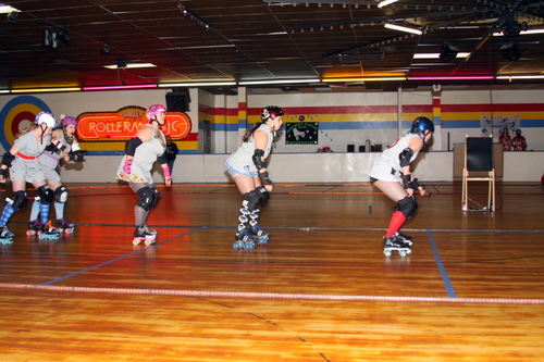 20080406_waterbury_rollermagic_roller_derby-14.JPG