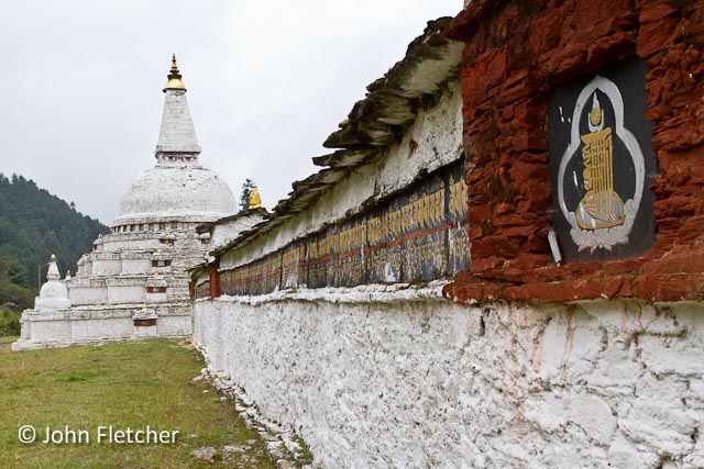 Chendebji Chorten (Stupa)
