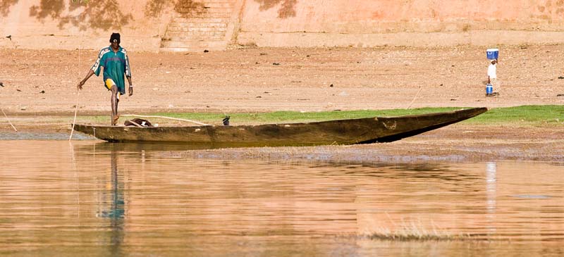 Pirogue on the Bani River